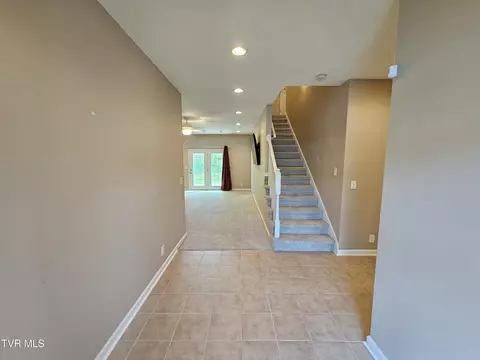 22 Bedding Place Johnson City Tn 37604, Johnson City, TN 37604 photo 12