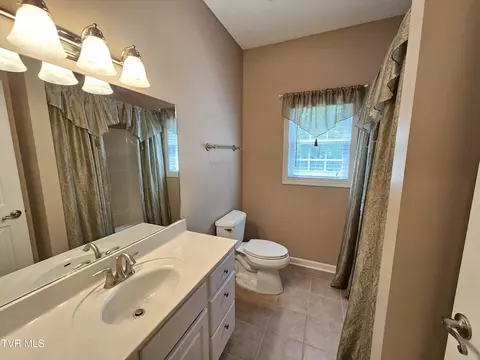 22 Bedding Place Johnson City Tn 37604, Johnson City, TN 37604 photo 16