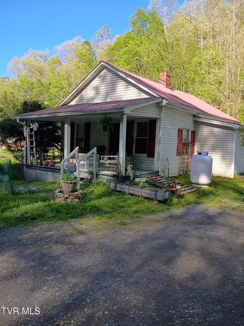 32222 Old Saltworks Road Meadowview Va 24361, Meadowview, VA 24361