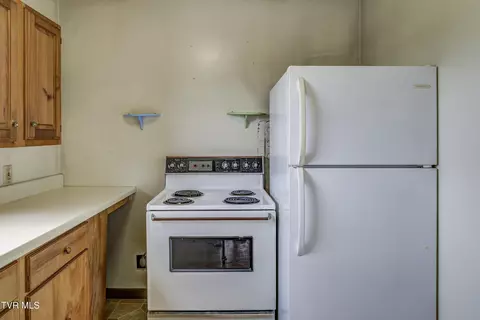 Kitchen - 630 Vinton Avenue Erwin Tn 37650, Erwin, TN 37650 photo 3 of 4