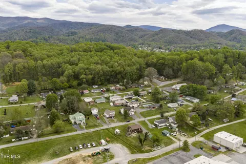 View/Area - 630 Vinton Avenue Erwin Tn 37650, Erwin, TN 37650 photo 3 of 9