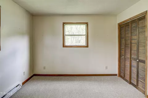 Bedroom - 630 Vinton Avenue Erwin Tn 37650, Erwin, TN 37650 photo 8 of 9