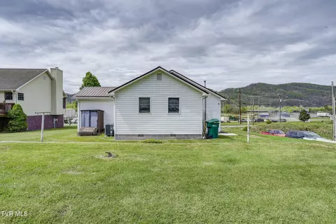 Exterior - 630 Vinton Avenue Erwin Tn 37650, Erwin, TN 37650 photo 3 of 6