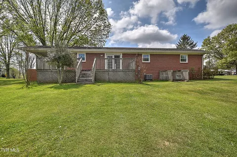 Exterior - 879 NE Wayne Avenue Abingdon Va 24210, Abingdon, VA 24210 photo 7 of 10