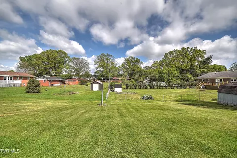 Exterior - 879 NE Wayne Avenue Abingdon Va 24210, Abingdon, VA 24210 photo 10 of 10