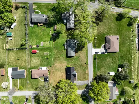 View/Area - 879 NE Wayne Avenue Abingdon Va 24210, Abingdon, VA 24210 photo 7 of 7