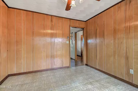 Other - 879 NE Wayne Avenue Abingdon Va 24210, Abingdon, VA 24210 photo 6 of 18