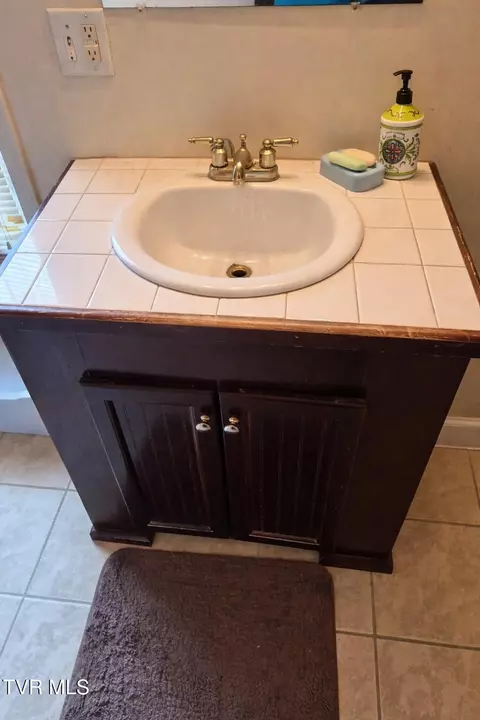 237 Midland Circle Bristol Va 24201, Bristol, VA 24201 photo 8