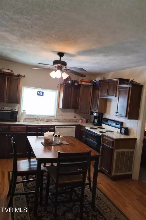 237 Midland Circle Bristol Va 24201, Bristol, VA 24201 photo 4