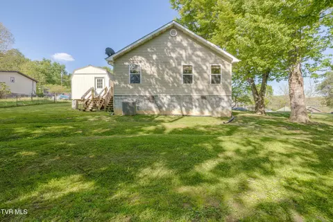 Exterior - 154 Sycamore Street Erwin Tn 37650, Erwin, TN 37650 photo 6 of 8