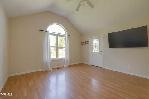 Living - 154 Sycamore Street Erwin Tn 37650, Erwin, TN 37650 photo 3 of 4