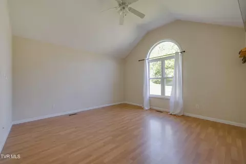 Living - 154 Sycamore Street Erwin Tn 37650, Erwin, TN 37650 photo 4 of 4