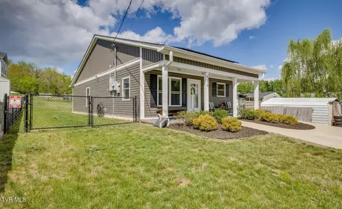 986 Glen Street Bristol Tn 37620, Bristol, TN 37620