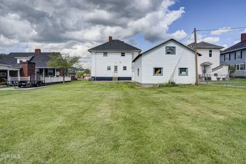 Exterior - 312 Love Street Erwin Tn 37650, Erwin, TN 37650 photo 5 of 6