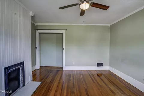 Living - 312 Love Street Erwin Tn 37650, Erwin, TN 37650 photo 5 of 5