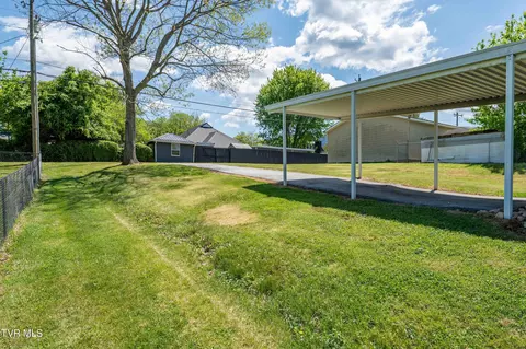 Exterior - 530 S Street Erwin Tn 37650, Erwin, TN 37650 photo 8 of 15