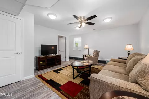 Living - 530 S Street Erwin Tn 37650, Erwin, TN 37650 photo 1 of 2