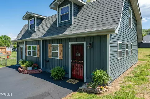 Exterior - 530 S Street Erwin Tn 37650, Erwin, TN 37650 photo 6 of 15