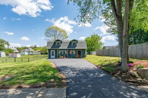 Exterior - 530 S Street Erwin Tn 37650, Erwin, TN 37650 photo 3 of 15