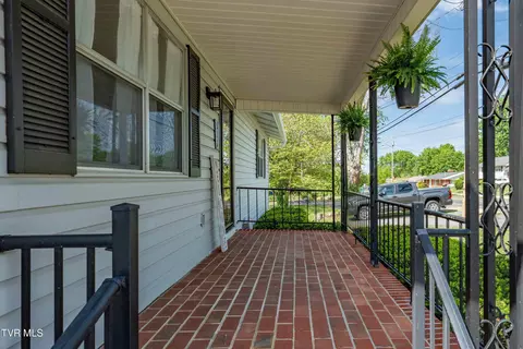 Exterior - 518 E Main Street Jonesborough Tn 37659, Jonesborough, TN 37659 photo 2 of 18