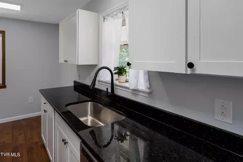 Kitchen - 518 E Main Street Jonesborough Tn 37659, Jonesborough, TN 37659 photo 3 of 5