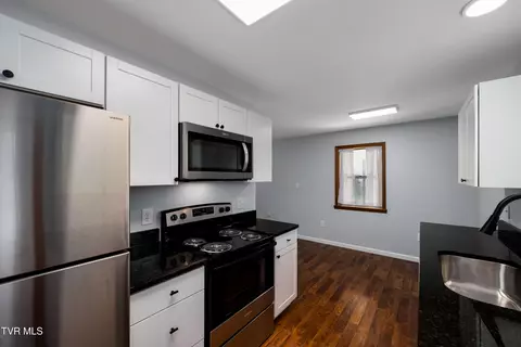 Kitchen - 518 E Main Street Jonesborough Tn 37659, Jonesborough, TN 37659 photo 2 of 5