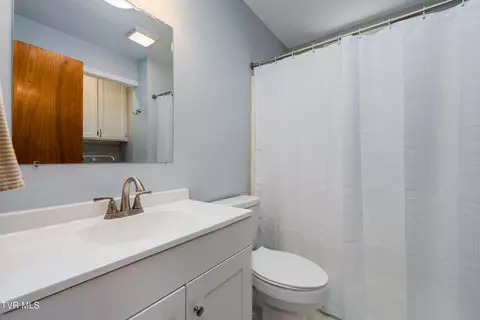 Bath - 518 E Main Street Jonesborough Tn 37659, Jonesborough, TN 37659 photo 1 of 2