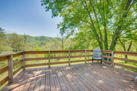 Exterior - 111 Clinch Valley Road Eidson Tn 37731, Eidson, TN 37731 photo 5 of 11