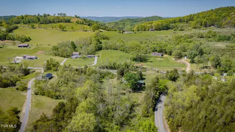 View/Area - 111 Clinch Valley Road Eidson Tn 37731, Eidson, TN 37731 photo 3 of 4