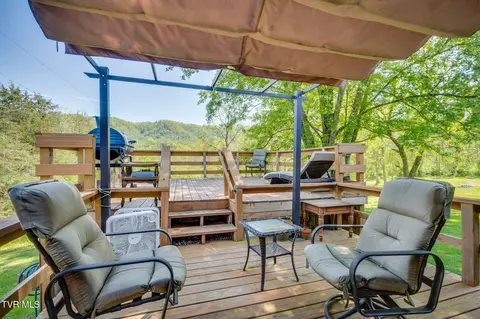 Exterior - 111 Clinch Valley Road Eidson Tn 37731, Eidson, TN 37731 photo 8 of 11