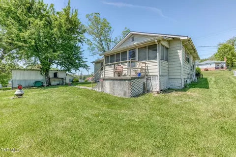 Exterior - 2424 Catherine Street Bristol Va 24201, Bristol, VA 24201 photo 7 of 16