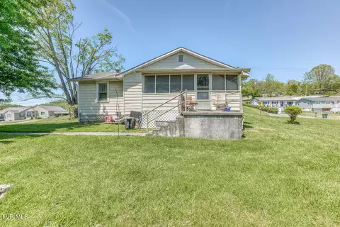 Exterior - 2424 Catherine Street Bristol Va 24201, Bristol, VA 24201 photo 8 of 16