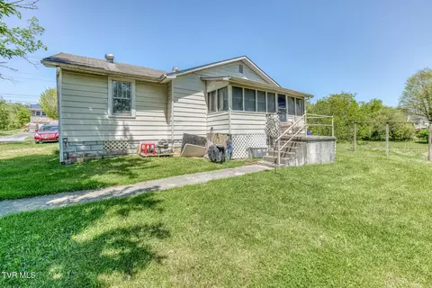 Exterior - 2424 Catherine Street Bristol Va 24201, Bristol, VA 24201 photo 9 of 16