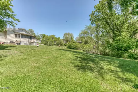 Exterior - 2424 Catherine Street Bristol Va 24201, Bristol, VA 24201 photo 13 of 16
