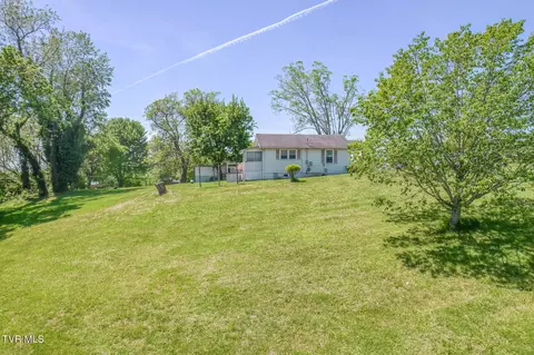 Exterior - 2424 Catherine Street Bristol Va 24201, Bristol, VA 24201 photo 2 of 16