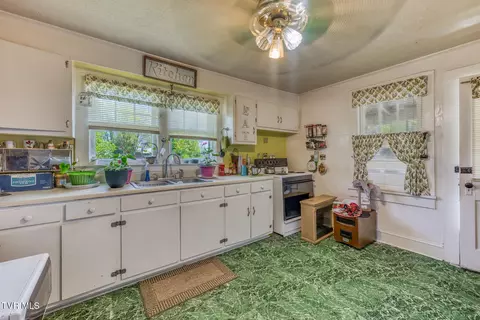 Kitchen - 2424 Catherine Street Bristol Va 24201, Bristol, VA 24201 photo 1 of 1
