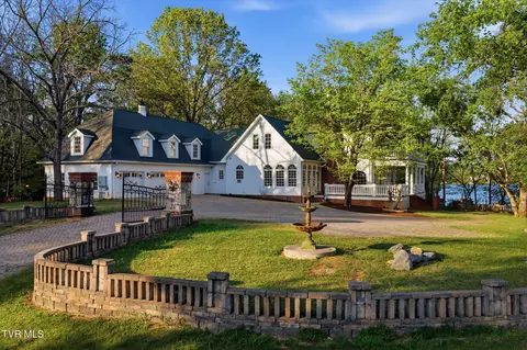 133 Knob Creek Dock Road Johnson City Tn 37601, Johnson City, TN 37601