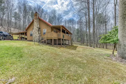 501 Two Branch Lane Mountain City Tn 37683, Mountain City, TN 37683