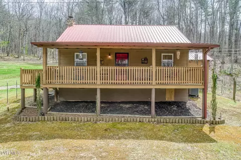 501 Two Branch Lane Mountain City Tn 37683, Mountain City, TN 37683