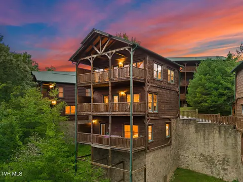 820 Great Smoky Way Gatlinburg Tn 37738, Gatlinburg, TN 37738