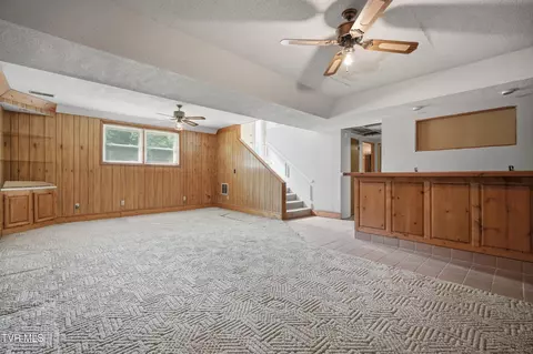 Living - 239 Horton Highway Fall Branch Tn 37656, Fall Branch, TN 37656 photo 3 of 4