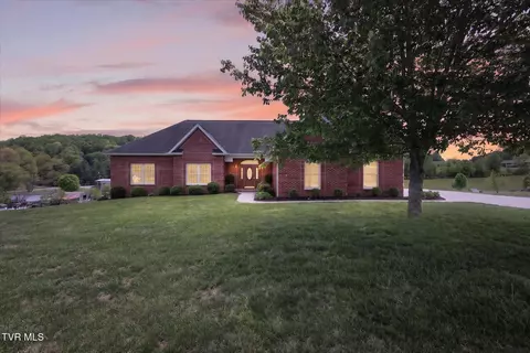 121 Sunnyfield Drive Blountville Tn 37617, Blountville, TN 37617