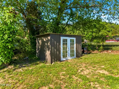 Exterior - 665 Rocky Summit Road Bean Station Tn 37708, Bean Station, TN 37708 photo 9 of 10