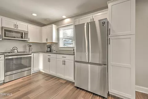 Kitchen - 2413 Catherine Street Bristol Va 24201, Bristol, VA 24201 photo 3 of 5