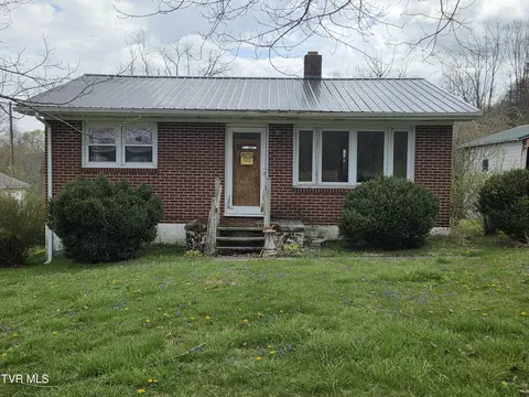 Exterior - 10189 Crescent Road Glade Spring Va 24340, Glade Spring, VA 24340 photo 3 of 10