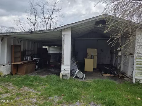 Exterior - 10189 Crescent Road Glade Spring Va 24340, Glade Spring, VA 24340 photo 1 of 10
