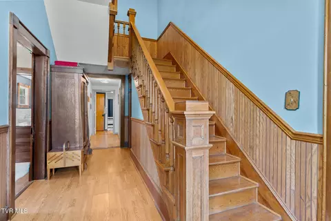 Entry Way - 210 Evergreen Street Glade Spring Va 24340, Glade Spring, VA 24340 photo 1 of 5