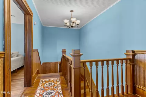 Entry Way - 210 Evergreen Street Glade Spring Va 24340, Glade Spring, VA 24340 photo 4 of 5