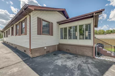 Exterior - 75 24th Street Bristol Tn 37620, Bristol, TN 37620 photo 6 of 12