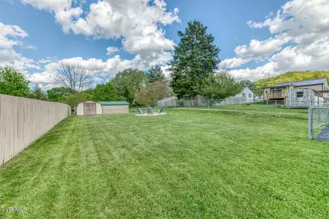 Exterior - 75 24th Street Bristol Tn 37620, Bristol, TN 37620 photo 9 of 12